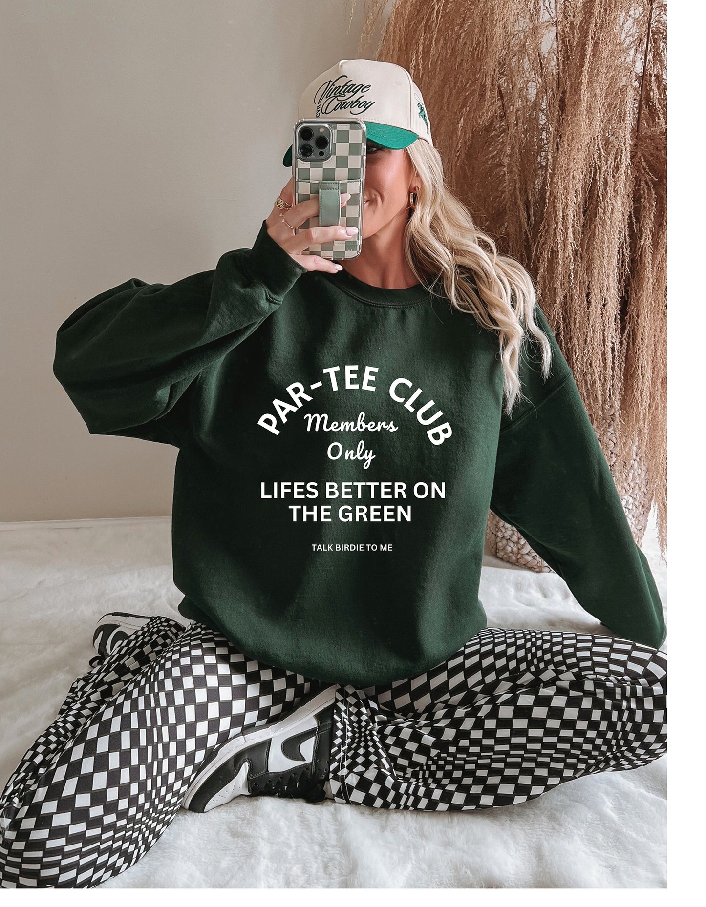 Join the PAR-TEE: Exclusive Sweatshirt for Green Lovers